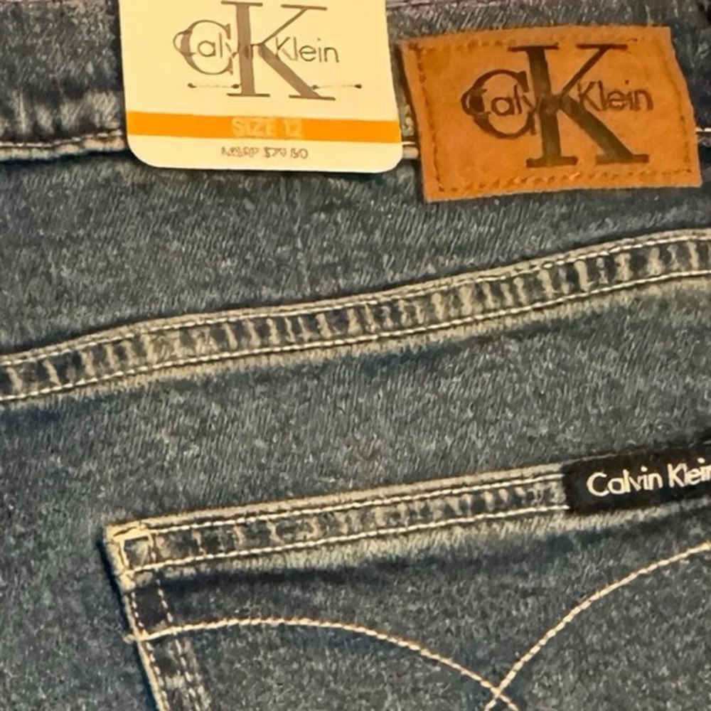 Calvin Klein Vintage Straight Jeans - Picture 9 of 9
